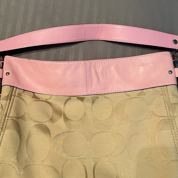 EUC Coach Handbag - Picture 4 of 10